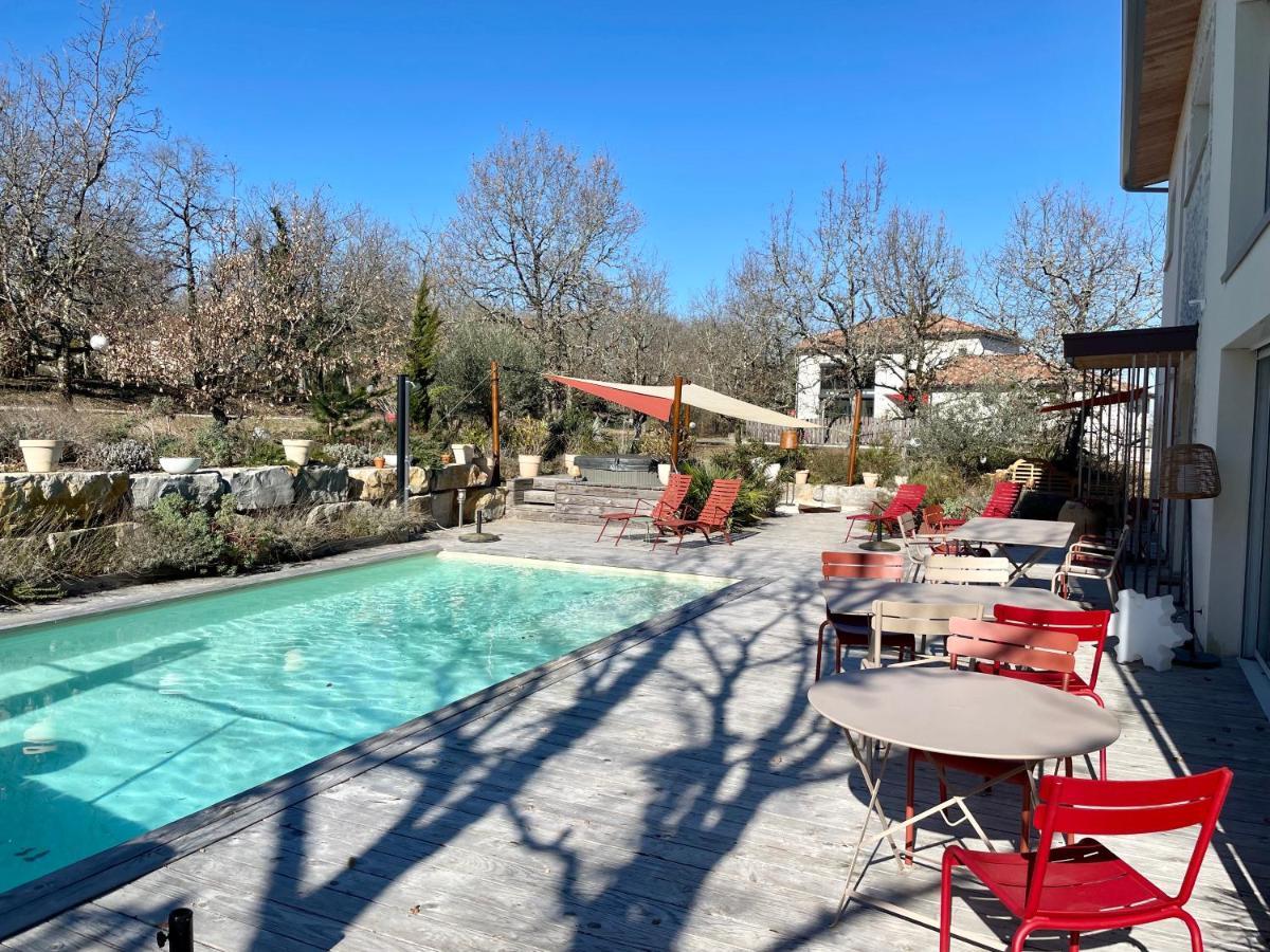 Maison D'Hotes De Charme Le Clos De La Fontaine Piscine & Spa Labastide-Marnhac Exterior foto